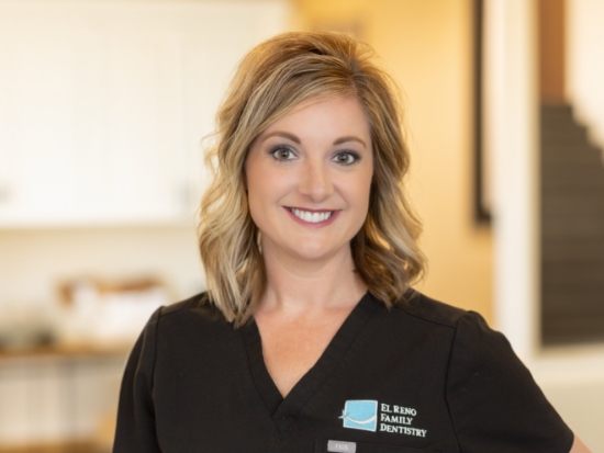 Dental hygienist Tana